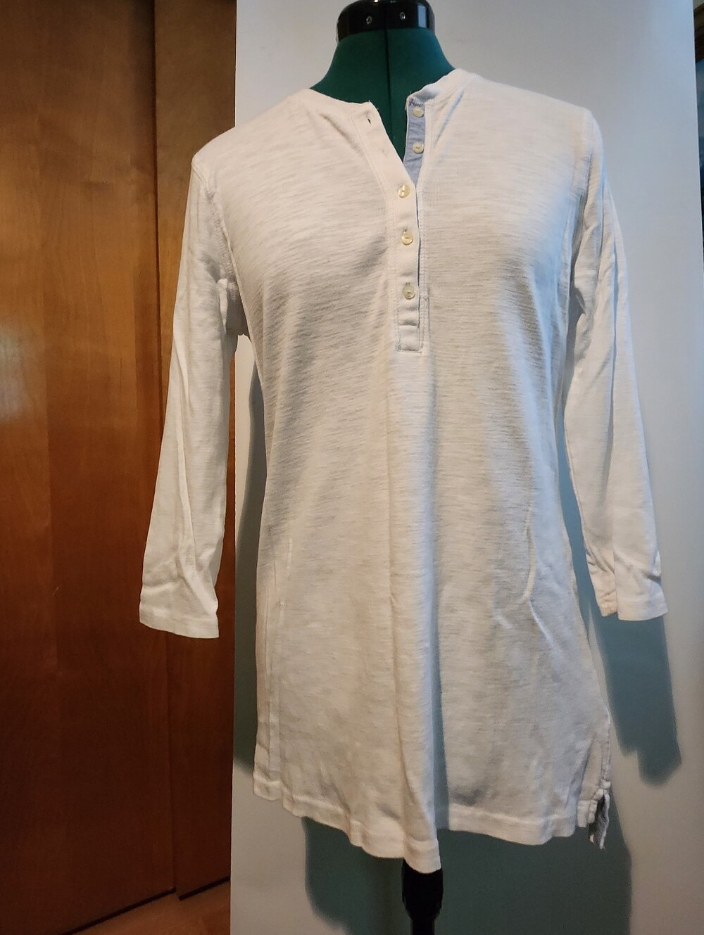 Like New Chaps White Henley